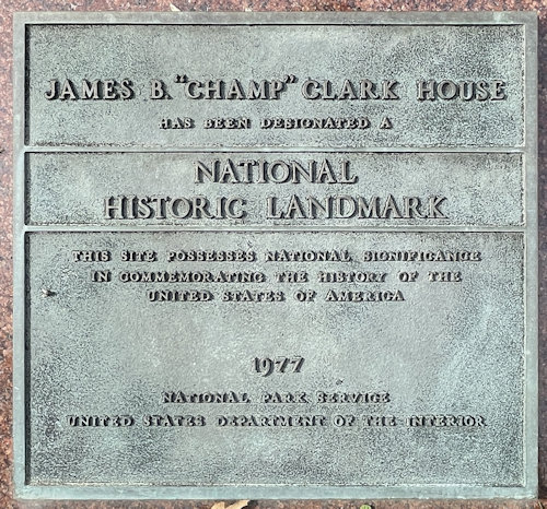 Plaque
